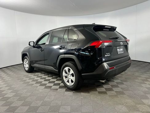 Used 2024 Toyota RAV4 LE image 8