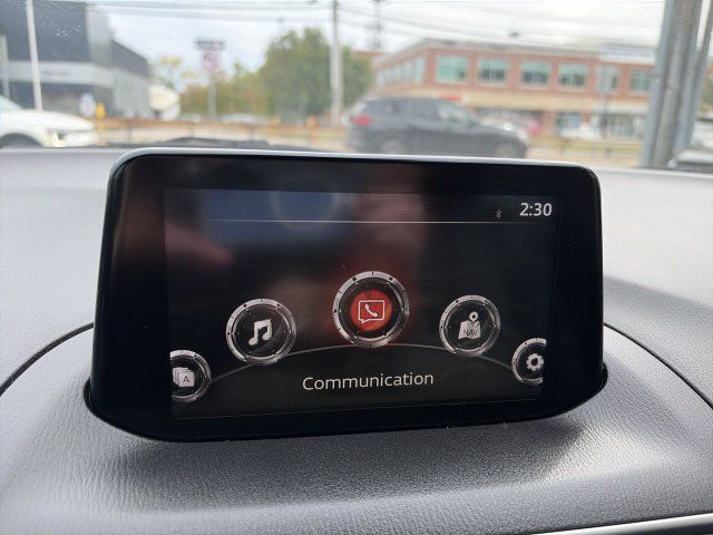 Used 2018 MAZDA MAZDA3 Touring FWD image 16