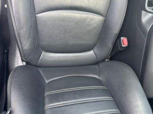 Used 2021 Toyota RAV4 XLE Premium AWD/4WD image 10
