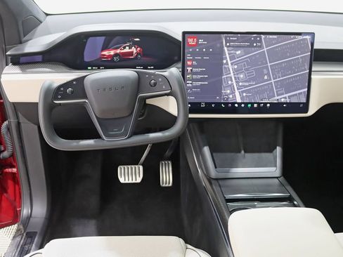 Used 2022 Tesla Model X Plaid AWD/4WD image 13