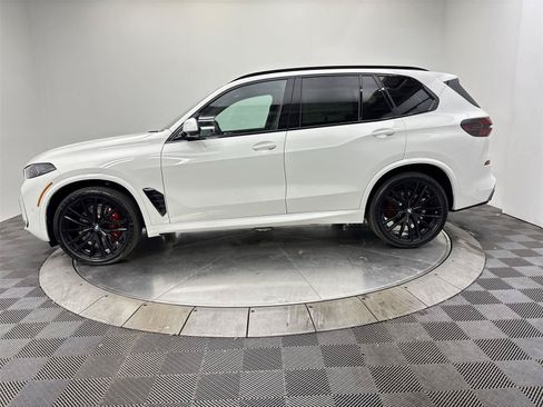 New 2026 BMW X5 xDrive40i w/ M Sport Package AWD/4WD image 16