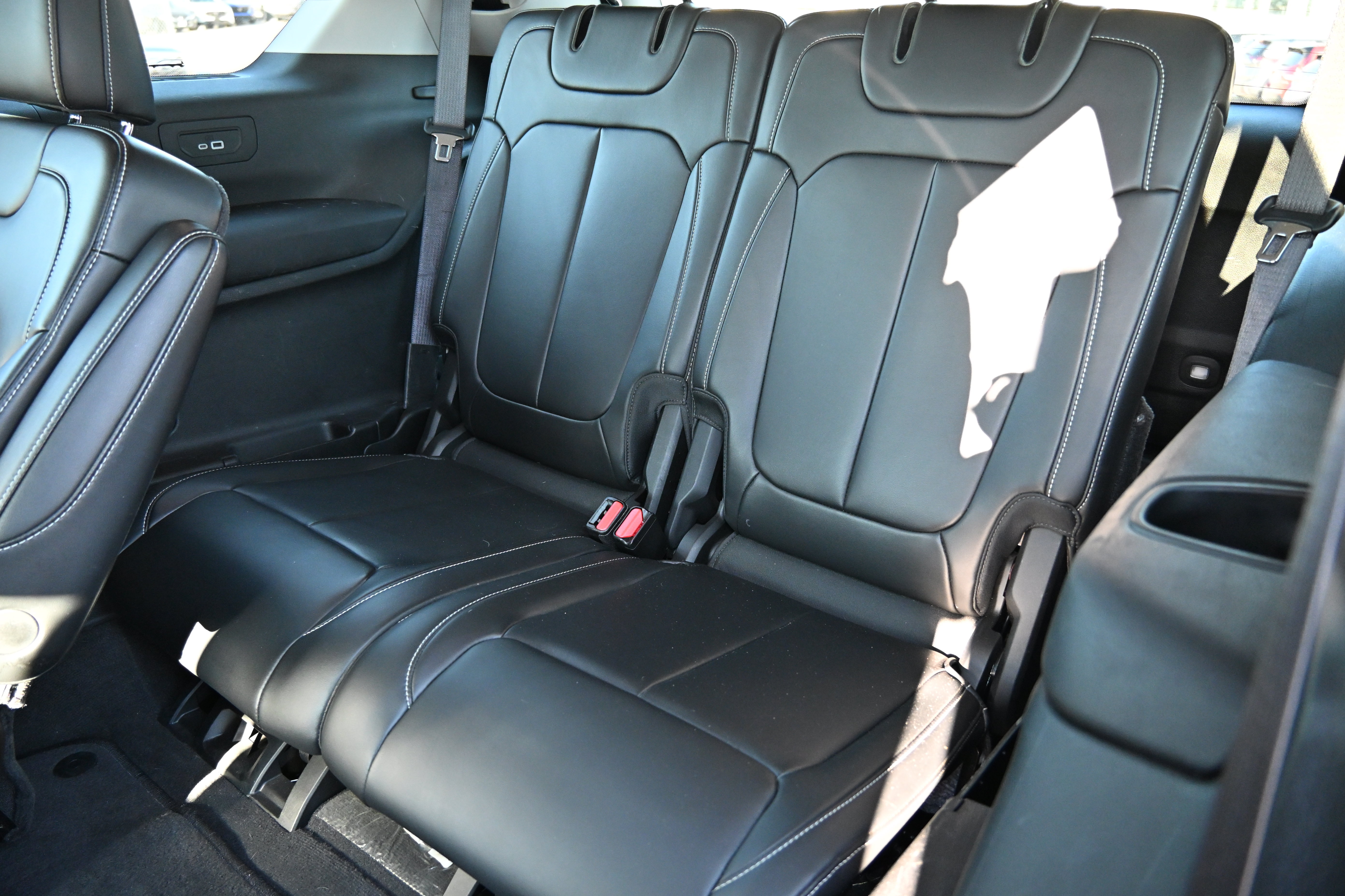 Used 2021 Jeep Grand Cherokee L Limited RWD image 17