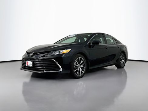 Certified 2023 Toyota Camry XLE w/ Protection Package (Q2) (TMS) AWD/4WD image 3
