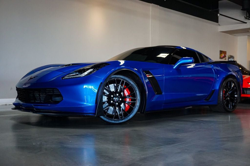 Used 2016 Chevrolet Corvette Z06 w/ Z07 Performance Package RWD image 1