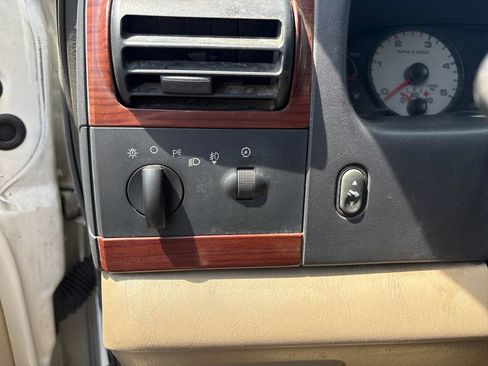 Used 2005 Ford F350 Lariat AWD/4WD image 20