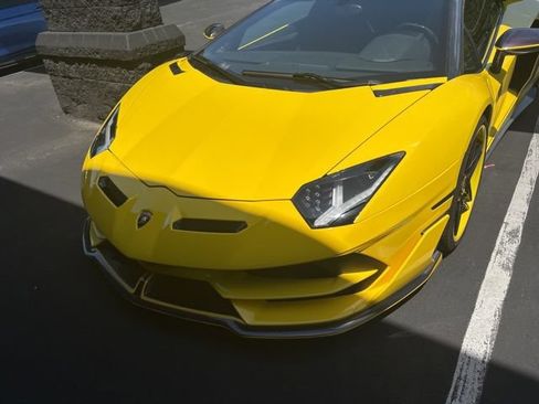 Used 2016 Lamborghini Aventador LP 700-4 AWD/4WD image 6