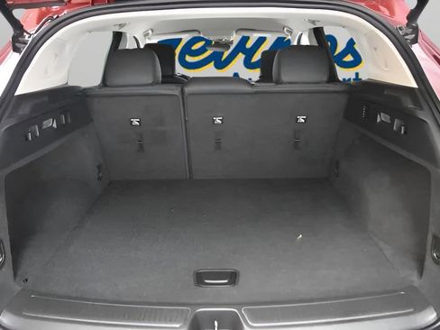 Used 2023 Buick Envision Preferred image 37