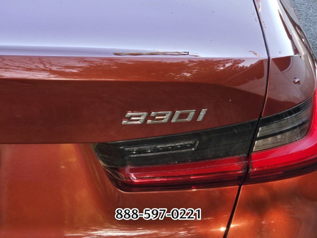 Used 2019 BMW 330i Sedan w/ Premium Package RWD image 5