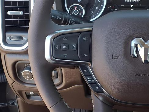 New 2026 RAM 1500 Laramie AWD/4WD image 5