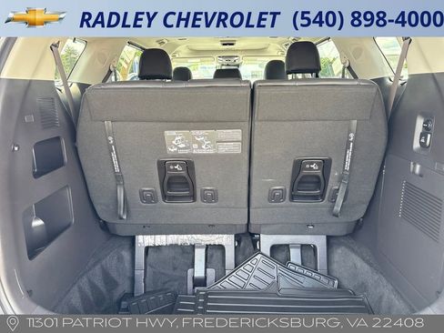 Used 2026 Kia Carnival SX FWD image 14