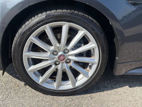 Used 2017 FIAT 124 Spider Lusso RWD image 9