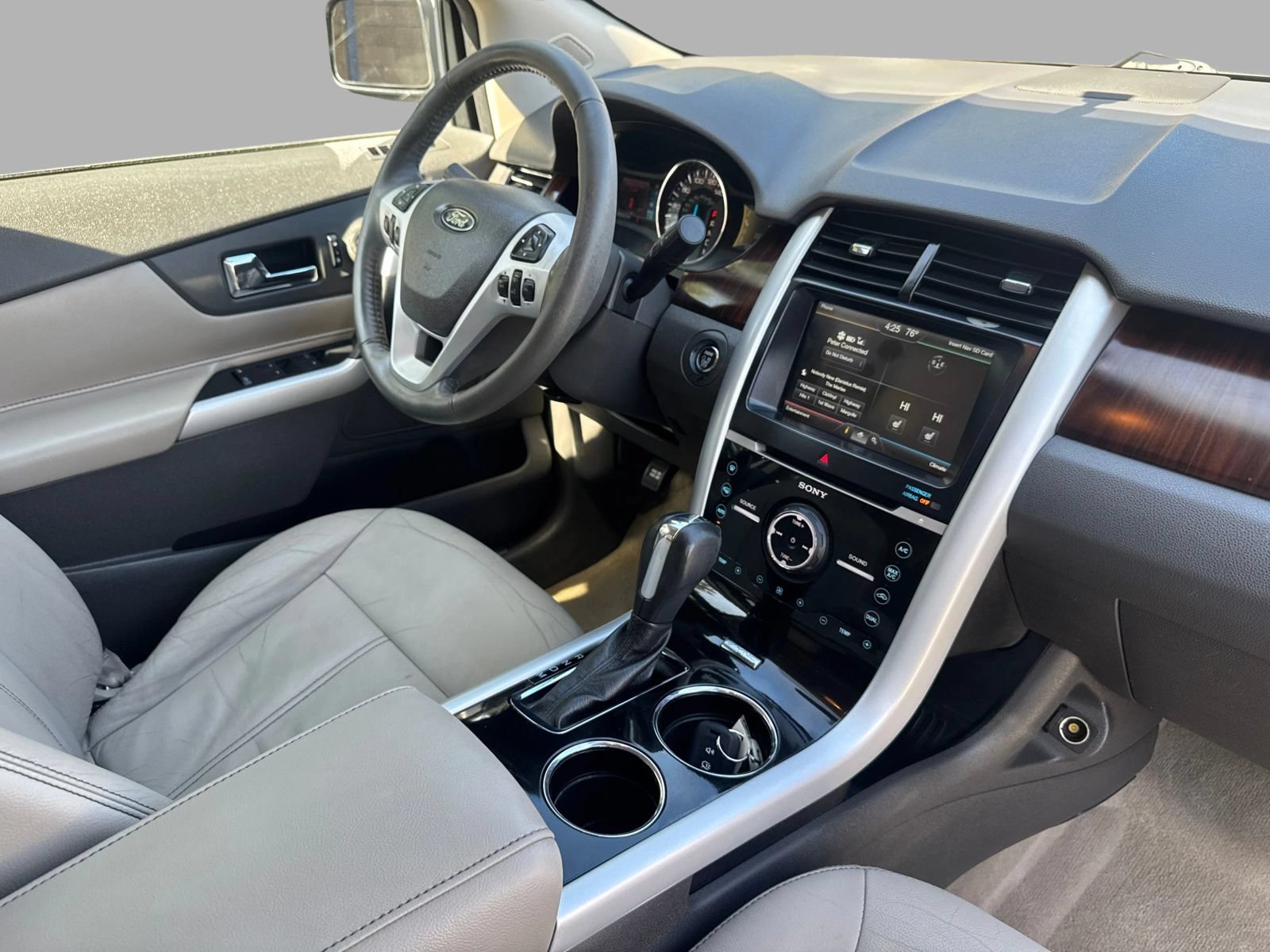 Used 2011 Ford Edge Limited w/ Driver Entry Pkg FWD image 44