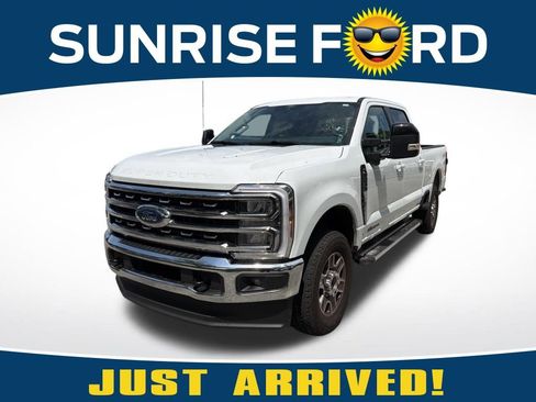 Used 2026 Ford F250 Lariat AWD/4WD image 1