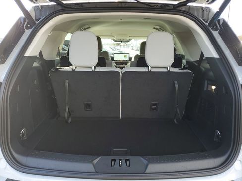 New 2026 Ford Explorer Active image 32