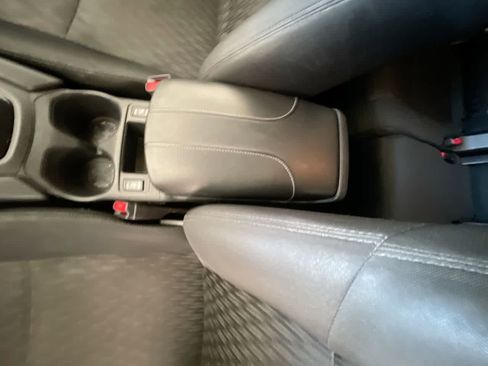 Used 2019 Nissan Rogue SV w/ Premium Package AWD/4WD image 21