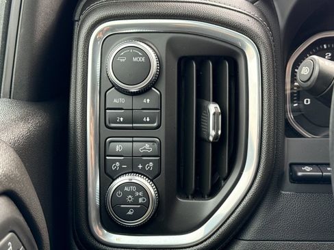 Used 2022 GMC Sierra 2500 Denali w/ Denali Ultimate Package image 30