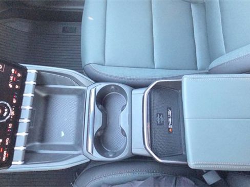 New 2026 GMC Terrain AT4 w/ LPO, Floor Liner Package image 35