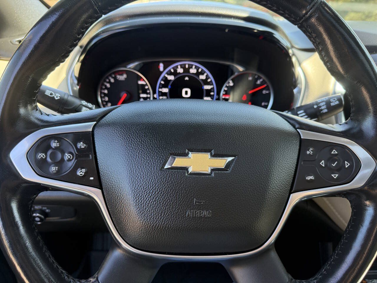 Used 2022 Chevrolet Traverse Premier w/ LPO, Floor Liner Package AWD/4WD image 12
