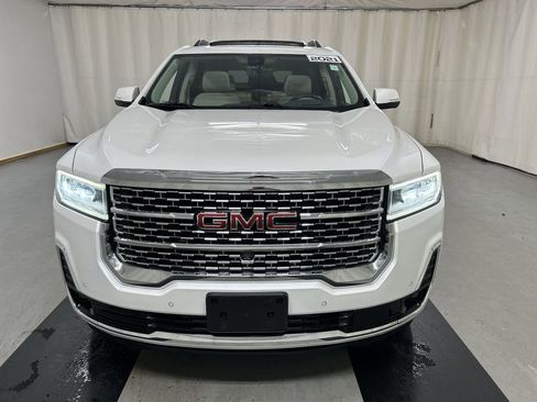 Used 2021 GMC Acadia Denali w/ Denali Technology Package AWD/4WD image 3