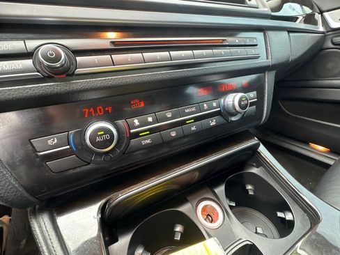 Used 2014 BMW 528i Sedan image 24