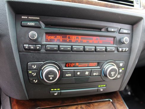 Used 2009 BMW 328i Wagon image 22