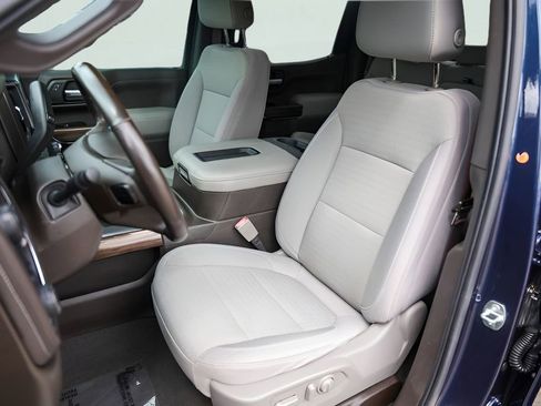 Used 2020 Chevrolet Silverado 1500 RST w/ Texas Edition image 10