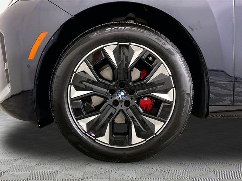 Used 2026 BMW iX xDrive60 w/ M Sport Package AWD/4WD image 11