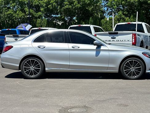 Used 2019 Mercedes-Benz C 300 4MATIC Sedan image 3