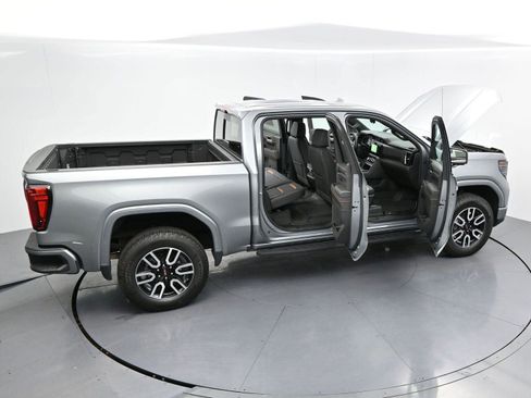 Used 2024 GMC Sierra 1500 AT4 w/ Technology Package AWD/4WD image 43