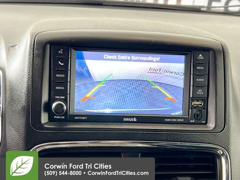 Used 2018 Dodge Grand Caravan SXT FWD image 20