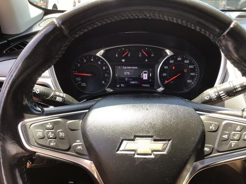 Used 2019 Chevrolet Equinox LT FWD image 18