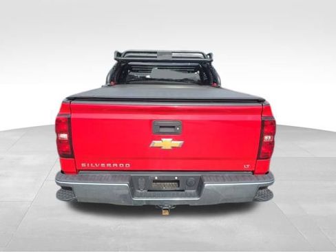 Used 2018 Chevrolet Silverado 1500 LT w/ Max Trailering Package AWD/4WD image 4
