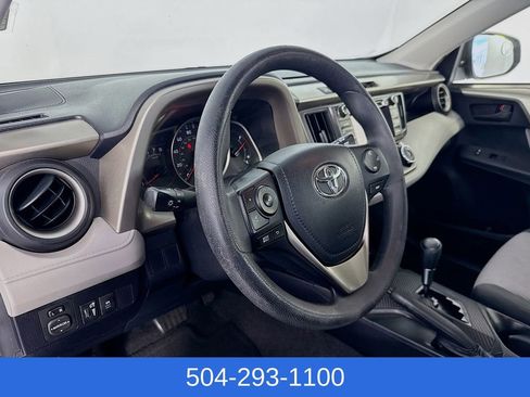 Used 2015 Toyota RAV4 LE FWD image 10
