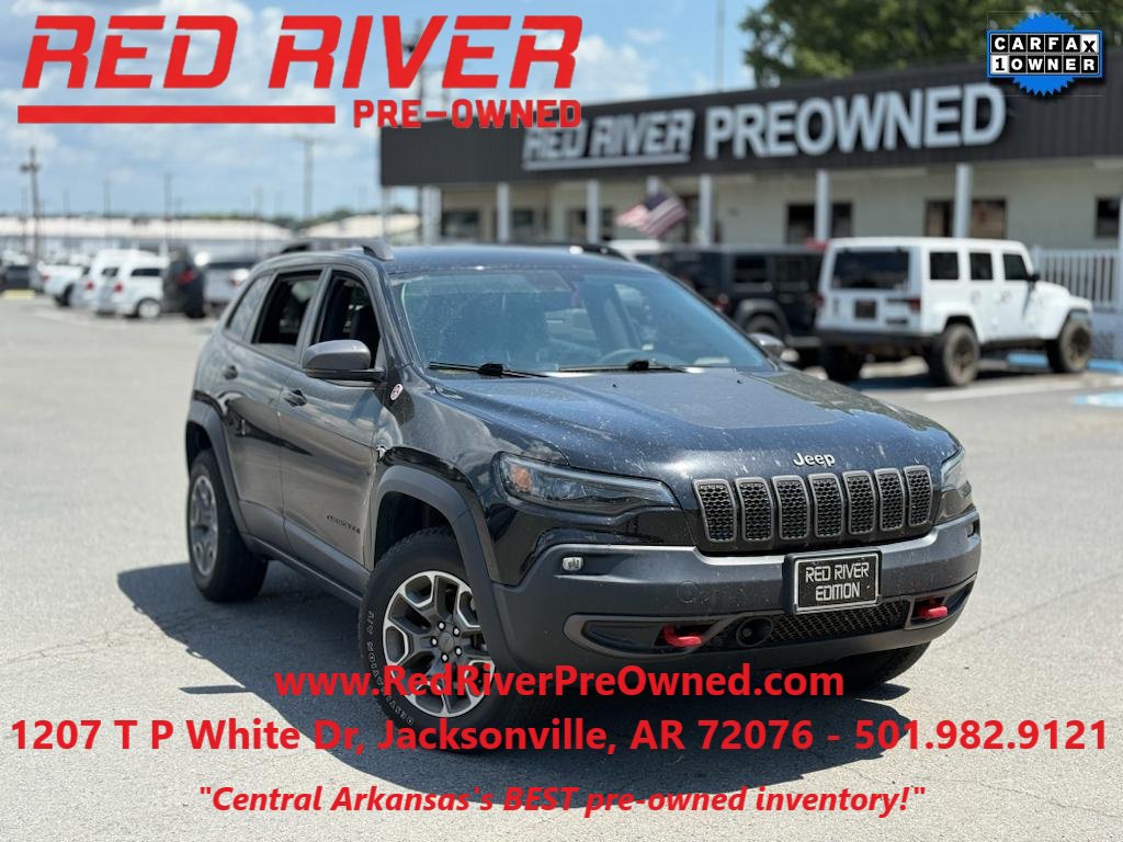Used 2021 Jeep Cherokee Trailhawk AWD/4WD image 1