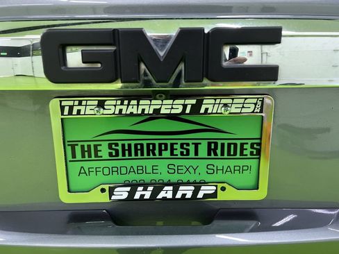 Used 2018 GMC Yukon Denali w/ Open Road Package AWD/4WD image 13
