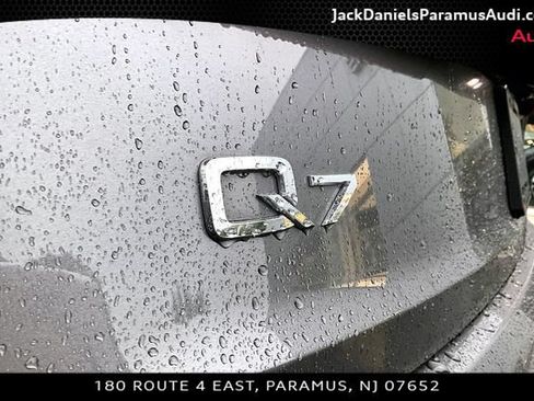 Used 2023 Audi Q7 2.0T Premium w/ Convenience Package AWD/4WD image 23
