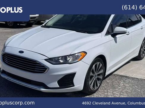Used 2019 Ford Fusion SE AWD/4WD image 1