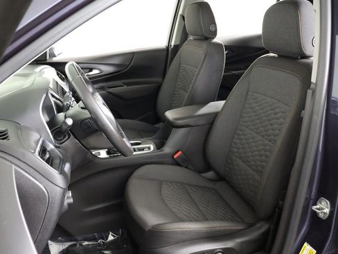 Used 2018 Chevrolet Equinox LT w/ Sun & Infotainment Package AWD/4WD image 29