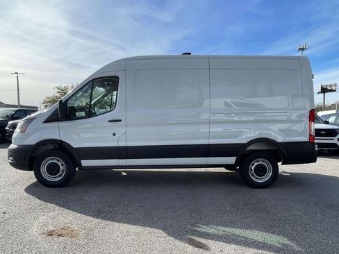 New 2026 Ford Transit 250 148 Medium Roof w/ Load Area Protection Package image 4
