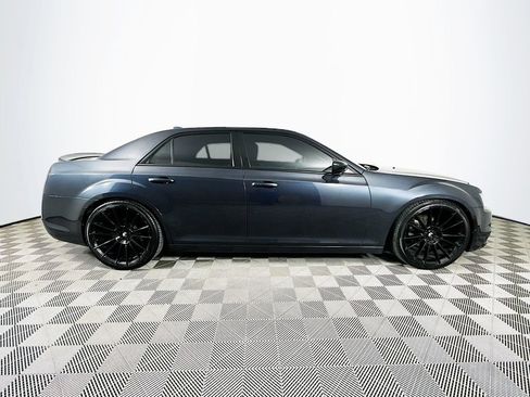 Used 2019 Chrysler 300 Touring w/ Sport Appearance Package image 11