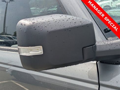 New 2025 Ford Bronco Badlands image 25