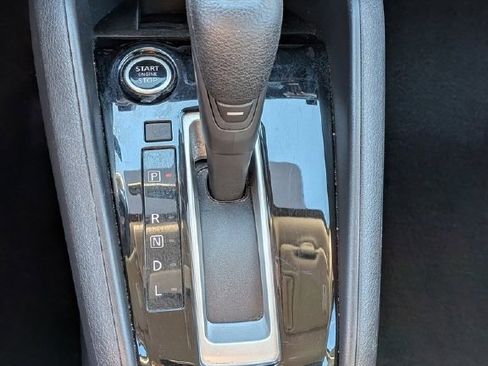 Used 2023 Nissan Versa SV image 16