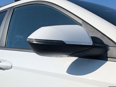 New 2025 Hyundai Kona SEL image 10