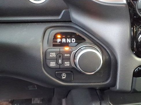 New 2026 RAM 1500 Big Horn AWD/4WD image 9