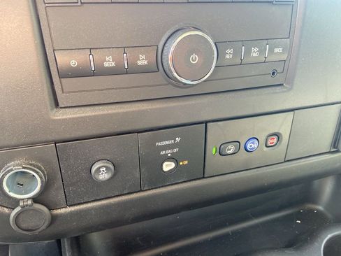 New 2025 Chevrolet Express 3500 w/ Power Convenience Package image 13