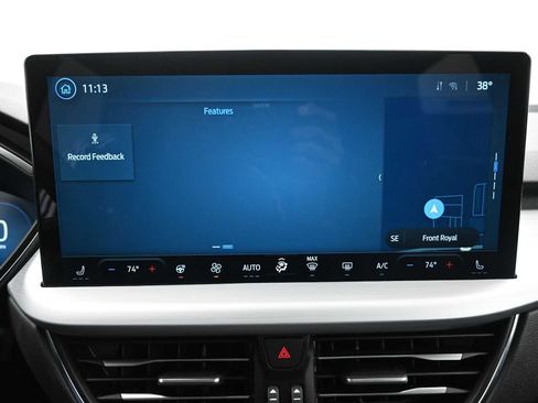 Used 2025 Ford Escape SE w/ PHEV Premium Package image 19