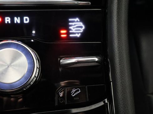 Used 2022 Jeep Grand Cherokee Overland w/ Luxury Tech Group IV image 56