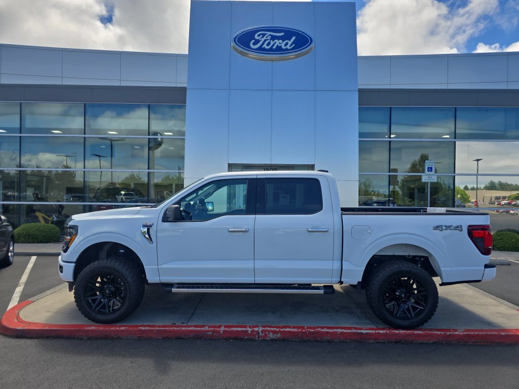 Used 2025 Ford F150 XLT w/ Equipment Group 301A Standard AWD/4WD 360° Tour