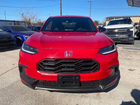 Used 2025 Honda HR-V Sport image 2