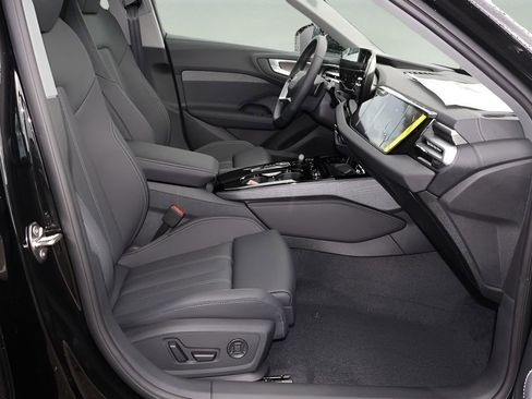 New 2025 Audi A5 2.0T Prestige image 17